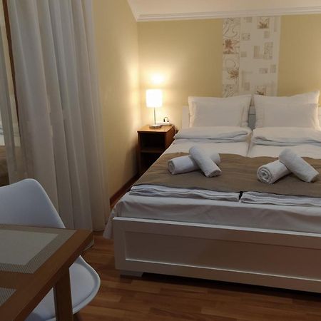 Gabi & Gabi Apartments Hajdúszoboszló Esterno foto