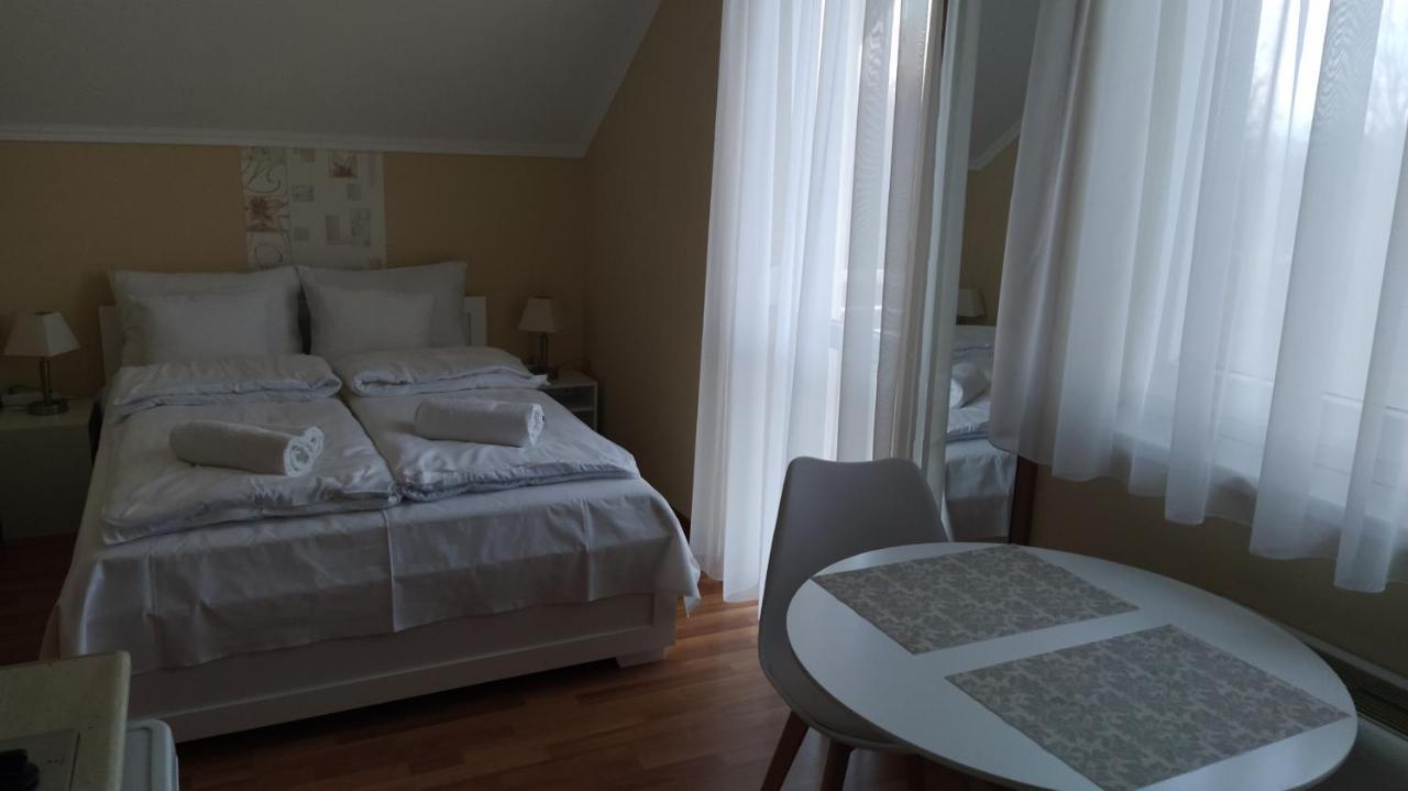 Gabi & Gabi Apartments Hajdúszoboszló Esterno foto