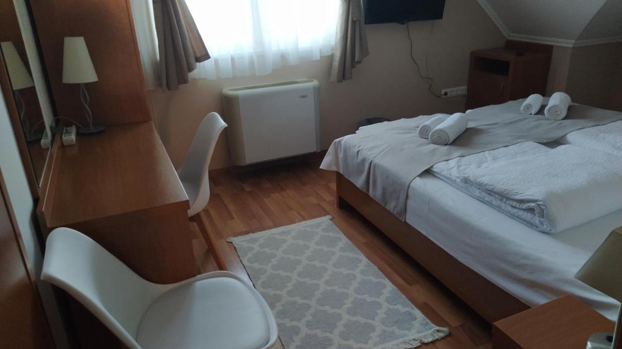 Gabi & Gabi Apartments Hajdúszoboszló Esterno foto